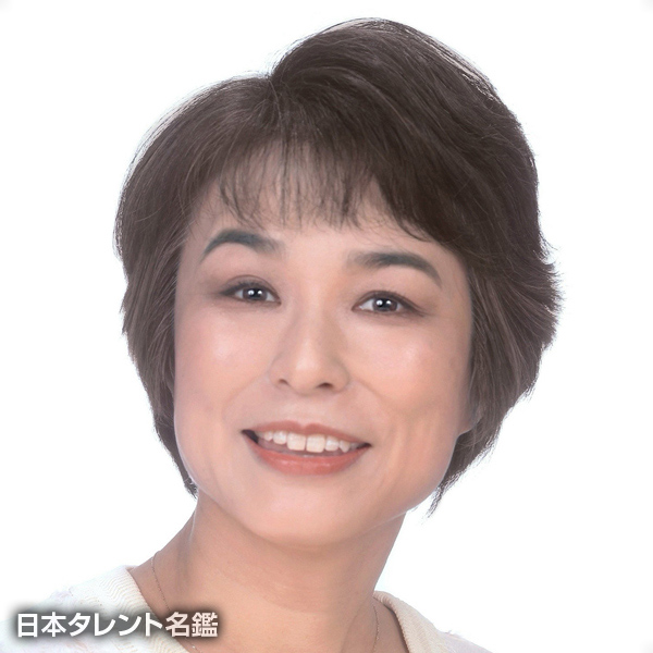秋定　史枝