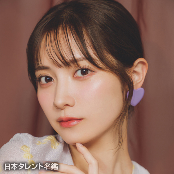 桃月　なしこ