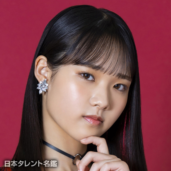 入江　里咲