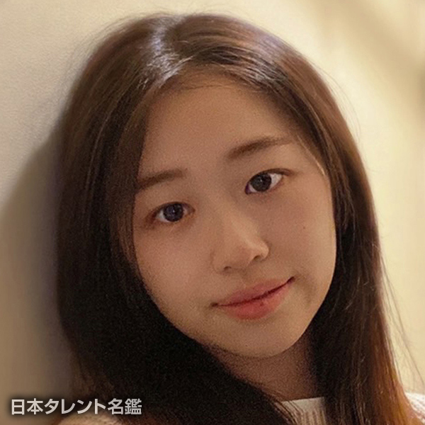 牧野　菜穂