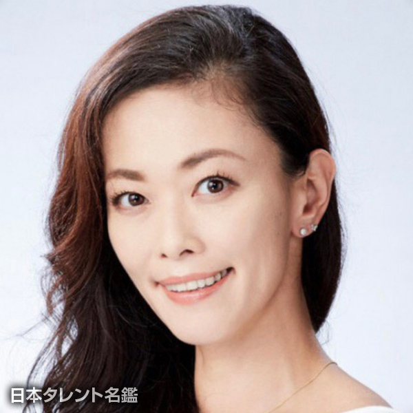 並木　まき
