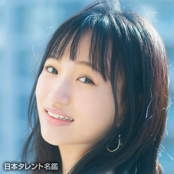 華　優希