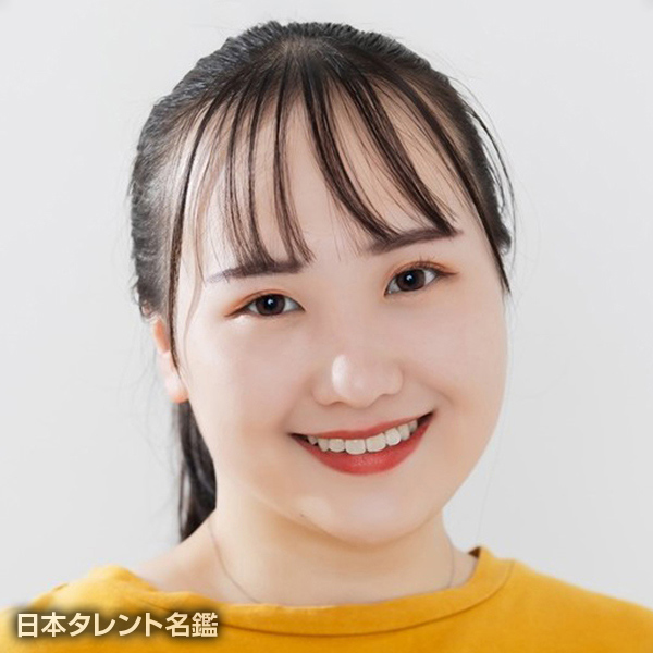 こまつ　まこ