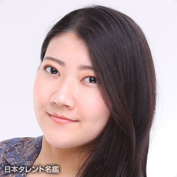 小関　琴美