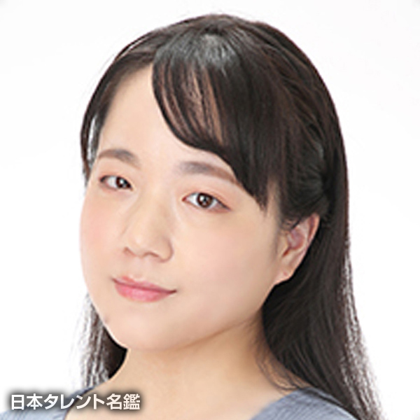 上條　千絵