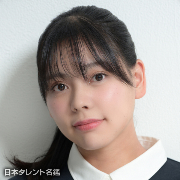 川口　結衣