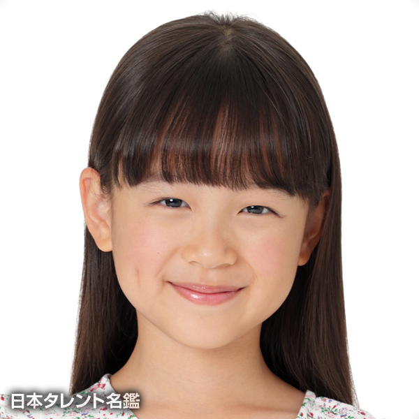 山村　ひなの