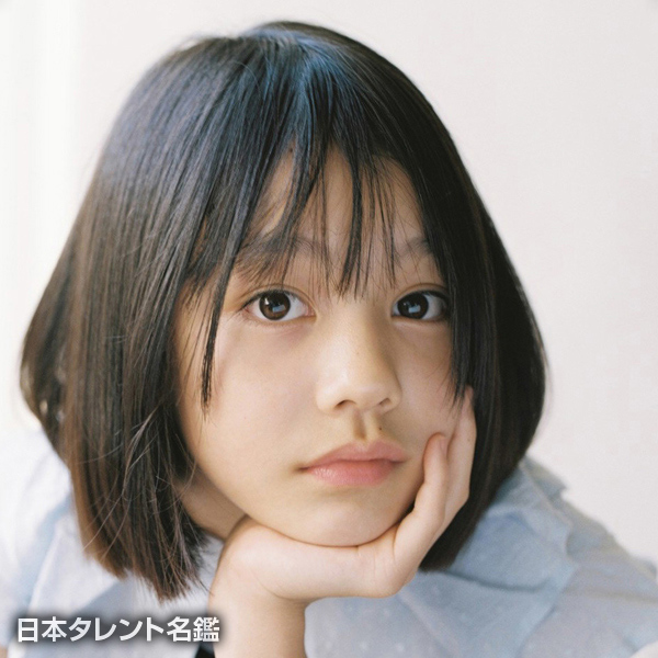 小八重　葵美