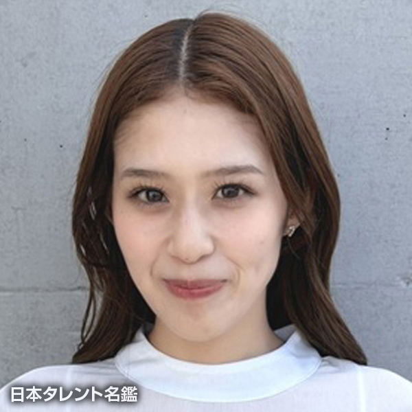 小河　彩香