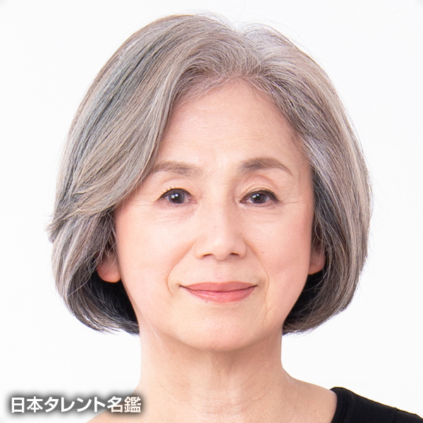 朝加　真由美