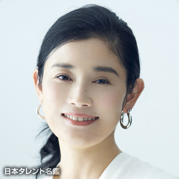 石田　ひかり