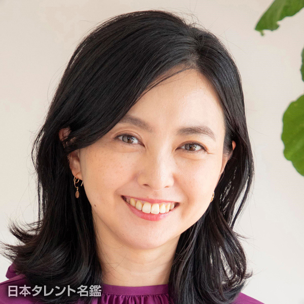 野村　佑香